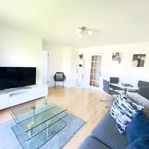  Apartment Thames View In United Kingdom